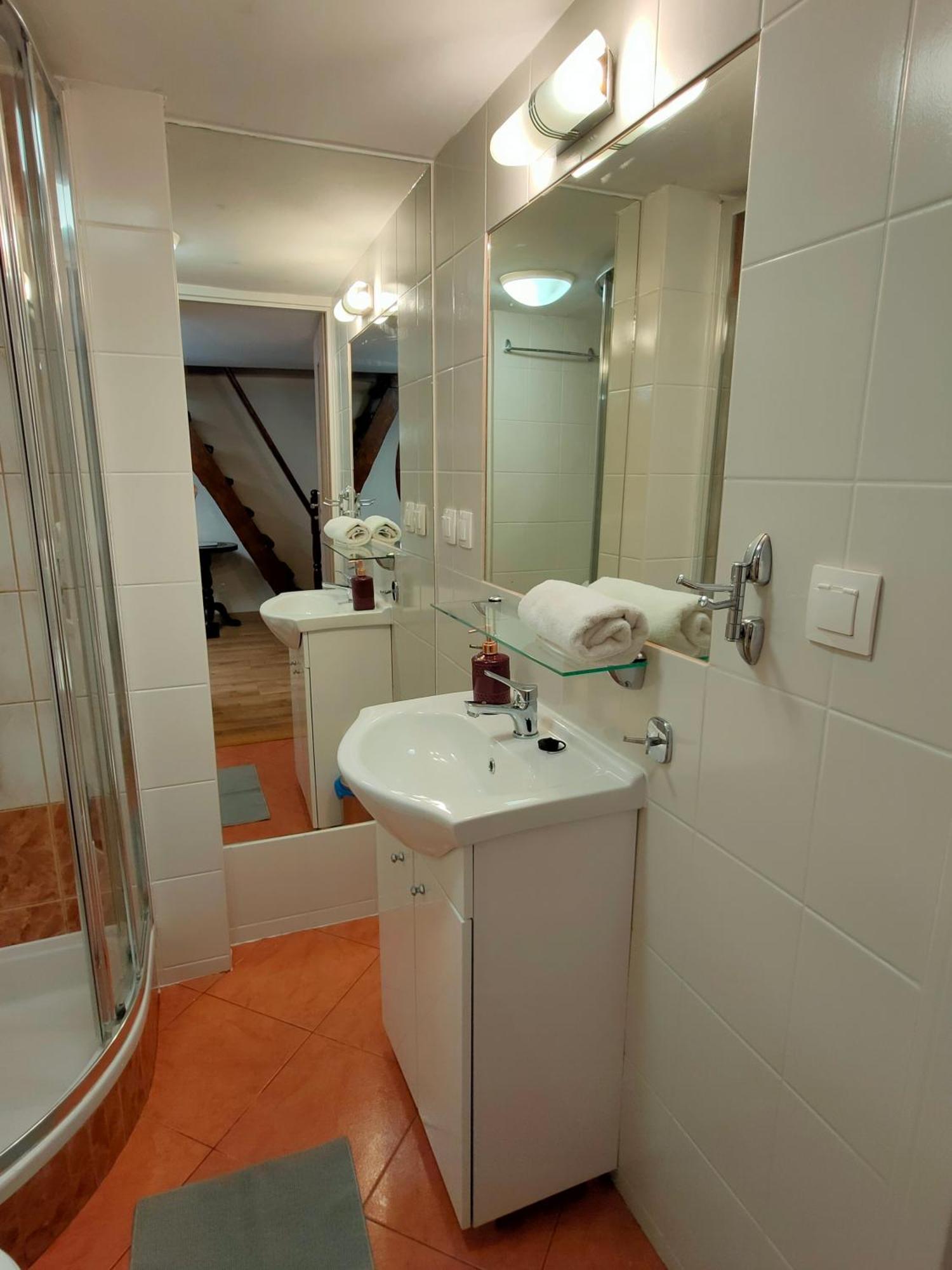 Old Town - Bon Turystyczny Apartament